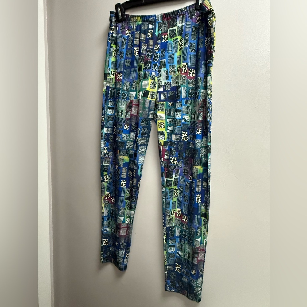 NWOT Kozan Vibrant, Super Comfy and Fun Women’s Pants/Roomy Leggings L